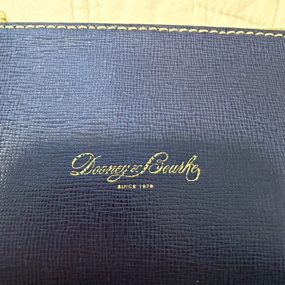 Dooney & Bourke Small Saffiano leather Blue Pouch. 4x3.5 - Picture 6 of 6